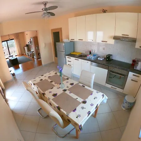 Apartmani Roic Stari Grad  Exterior photo